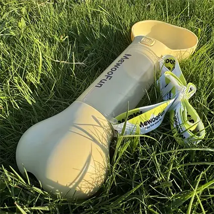 MewooFun Daily Dog Walking Portable Water Bottle Outs Paw